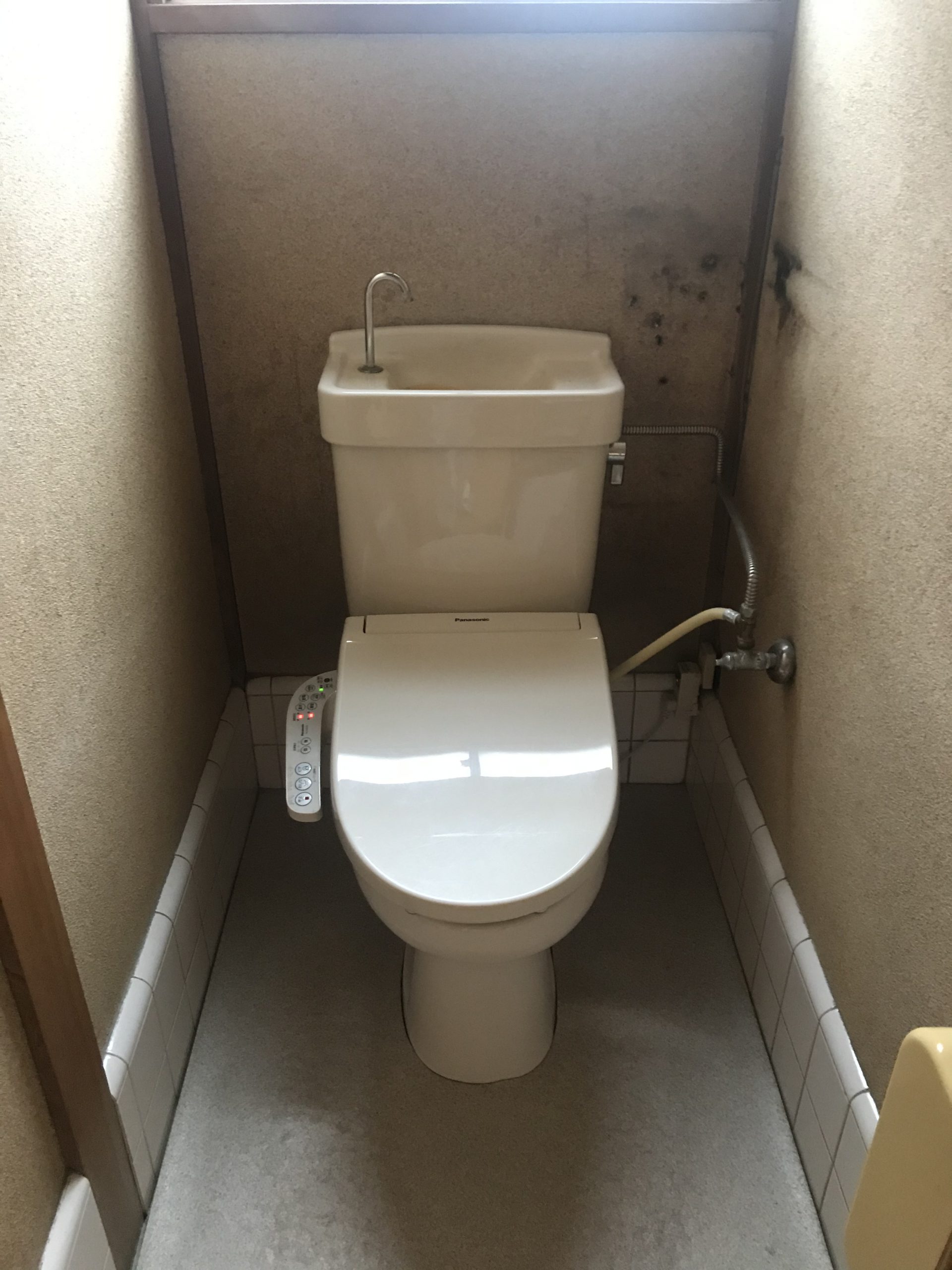 掃除性の良い便器へ トイレのリフォーム 角栄ホームズ